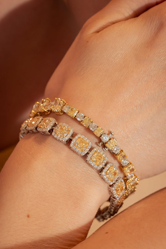 Leviev Lunar Éclat 18K White Gold 24.68 Carat Cushion Cut Diamond Bracelet