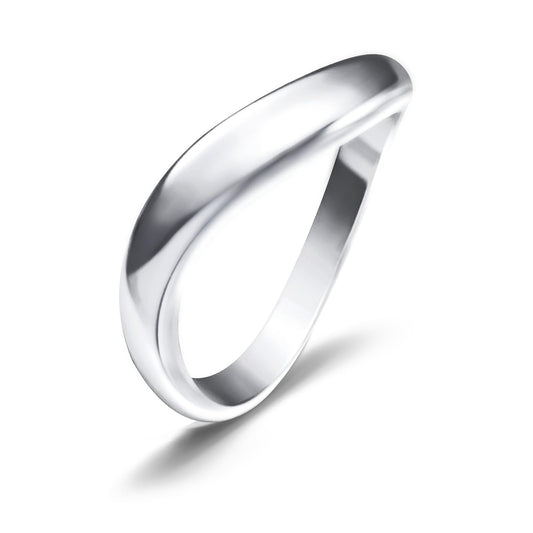 Zuyaeui 14K White Gold Plated Twisted Wave Ring for Women | Sizes 5-9
