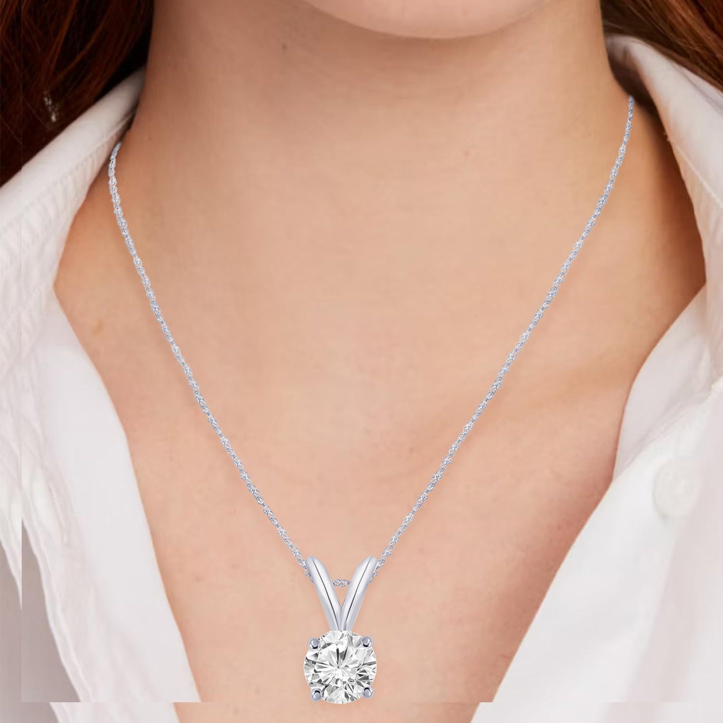 1 Carat Round Cut Lab Grown Diamond Pendant Necklace in Platinum
