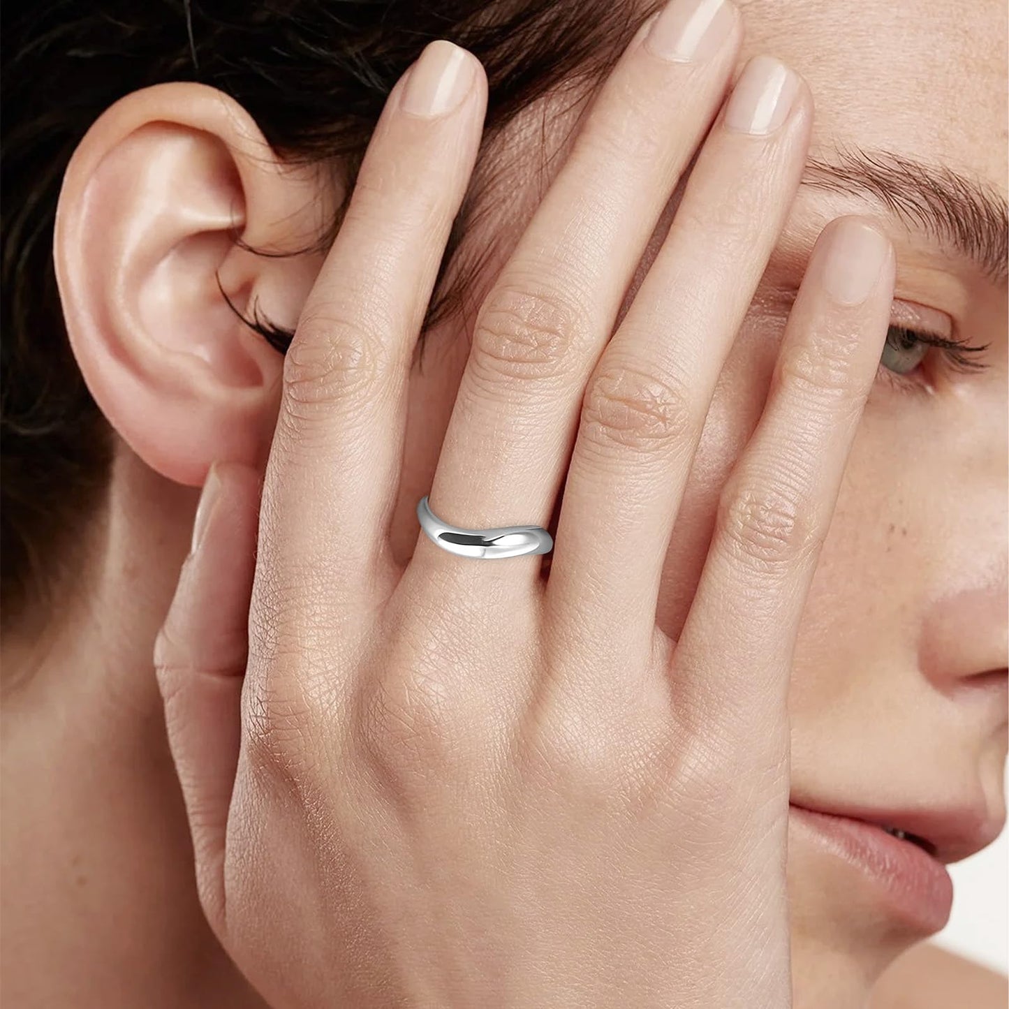 Zuyaeui 14K White Gold Plated Twisted Wave Ring for Women | Sizes 5-9