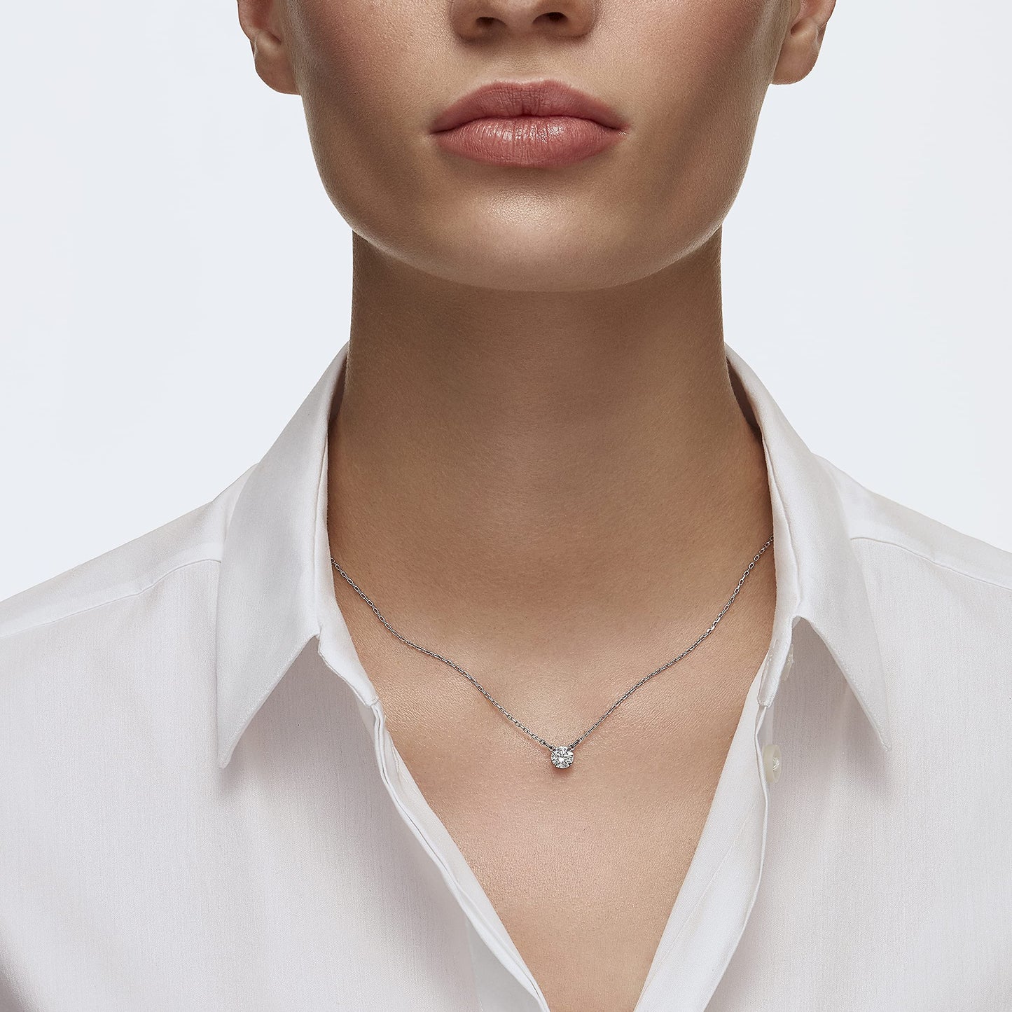 Swarovski Stilla Attract Round Crystal Pendant Necklace